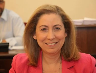 Διεύρυνση των ορίων ηλικίας για διορισμό ή πρόσληψη τριτέκνων στο Δημόσιο
